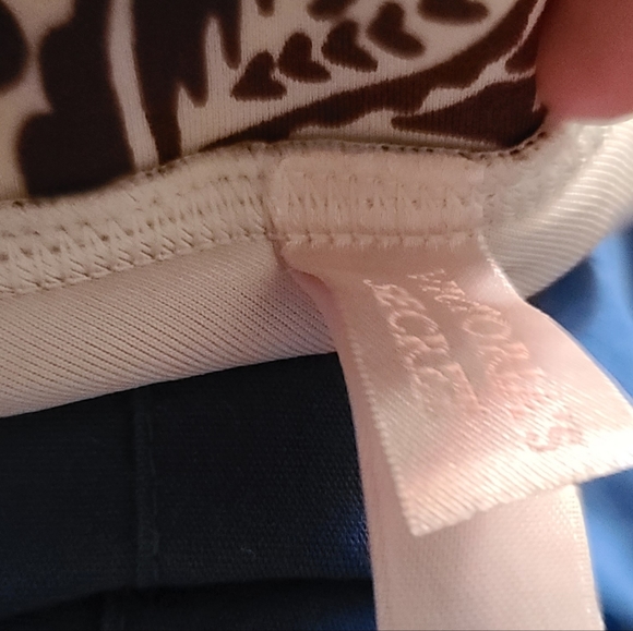 Bundle od 2 Bikini Tops Victoria Secret  Size Large - Picture 4 of 15